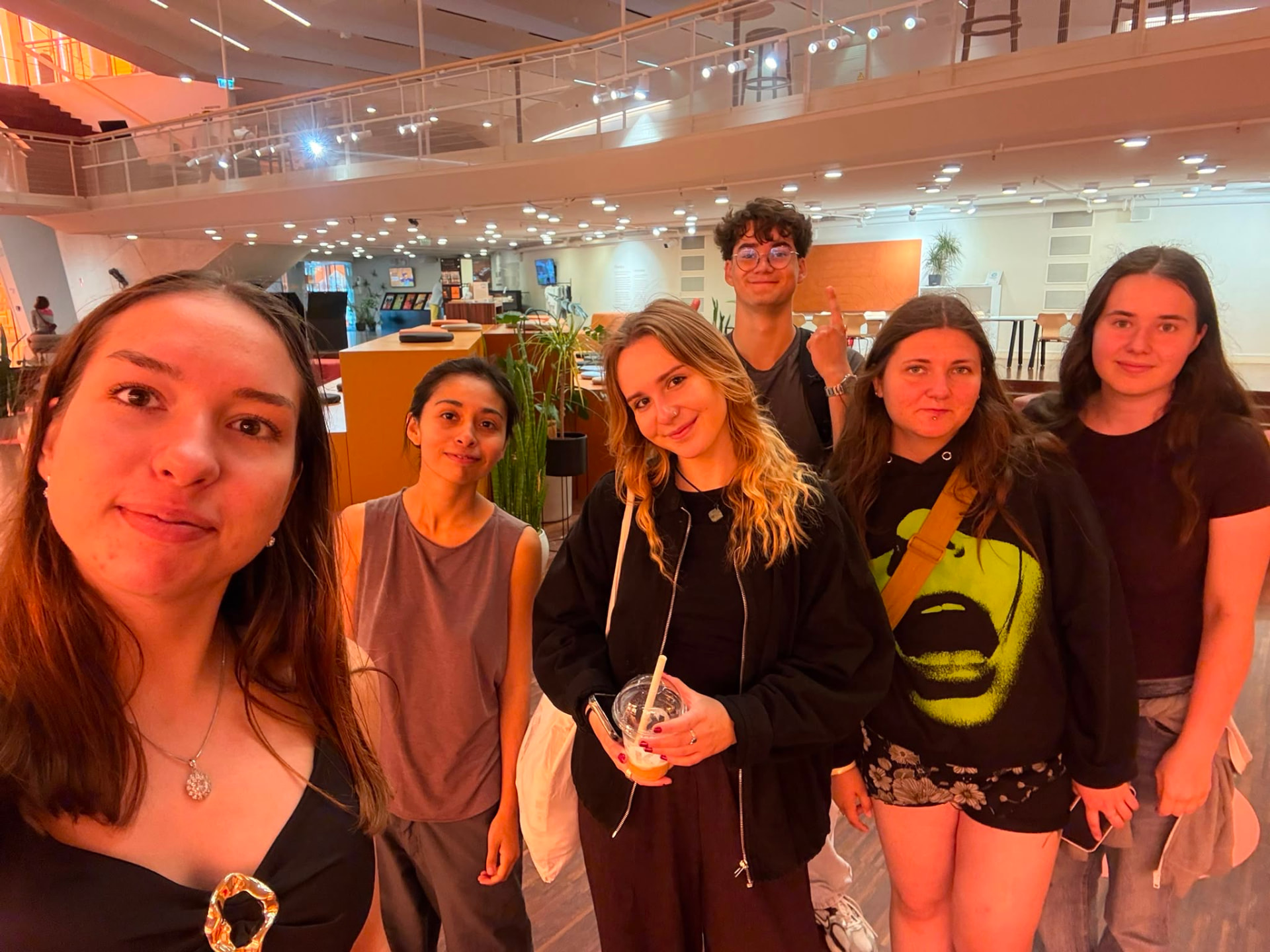 REAL TALK: from inner dialogue to communication in the digital world — photo 3